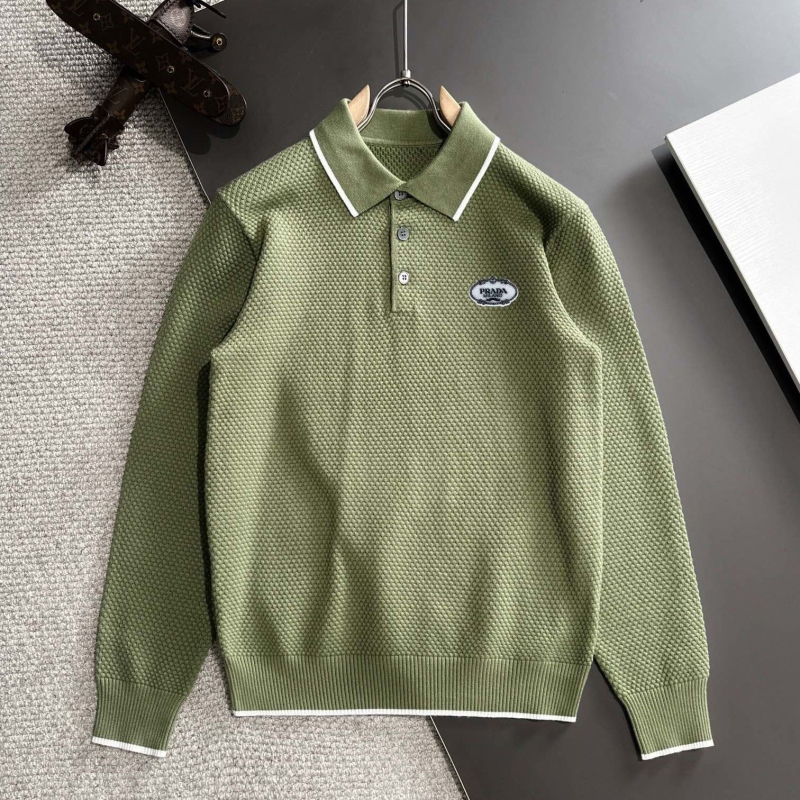 Pra*a sweaters